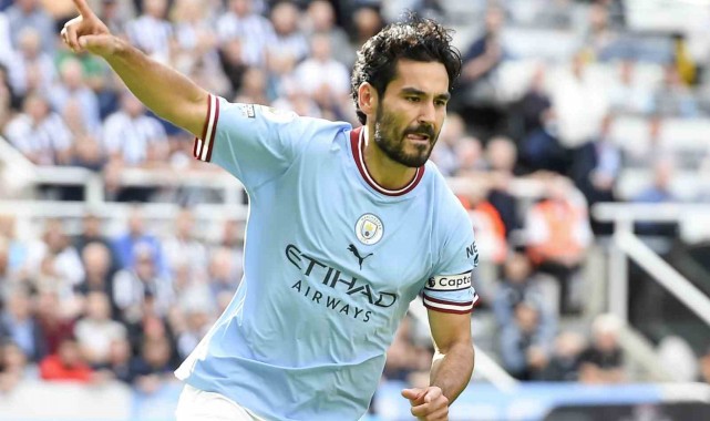 İlkay Gündoğan, Manchester City'ye geri döndü