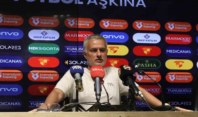 Jose Mourinho: "Türk futboluna adapte olmam gerekiyor"