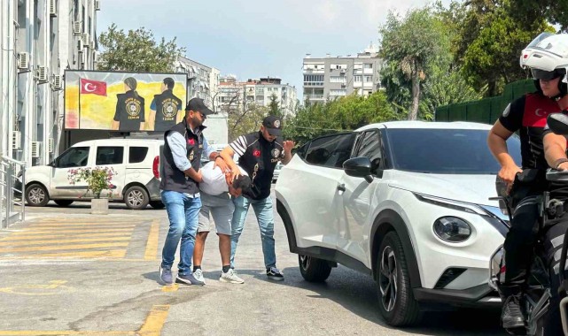 2 kişiyi öldürüp 3 kişiyi yaralayan gaspçı tutuklandı!