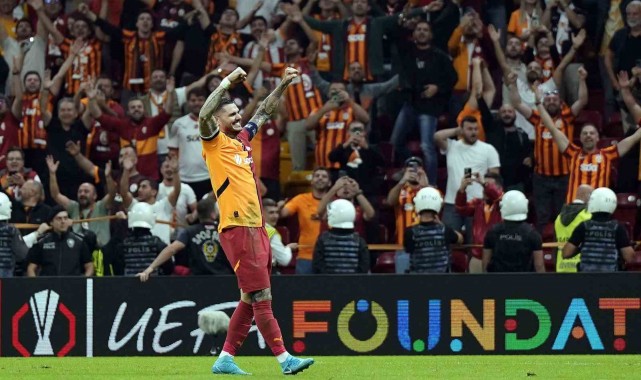 Maç sonu 3'lüsü Mauro Icardi'den