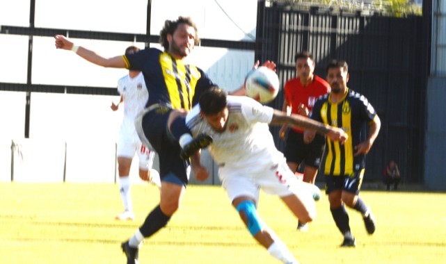 7 Eylül Turgutlu 1984 dibe demir attı: 1-3