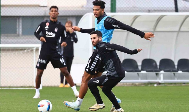 Beşiktaş'ta Kasımpaşa maçı hazırlıkları devam etti