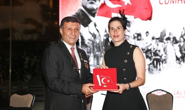 Çeşme’de Cumhuriyet Resepsiyonu düzenlendi