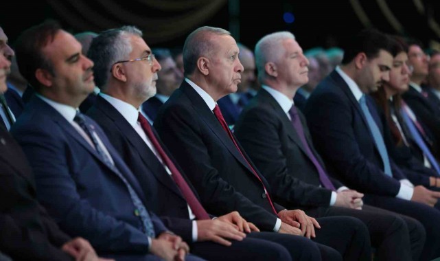 Cumhurbaşkanı Erdoğan: "Mali disiplinden asla taviz vermiyoruz"