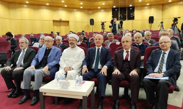 Diyanet İşleri Başkanı Erbaş: "Ahlakın evrensel normlarını kendi bencil dünyalarına hapseden Batı merkezli anlayış, yeryüzünü savaşa mahkum etmiştir"
