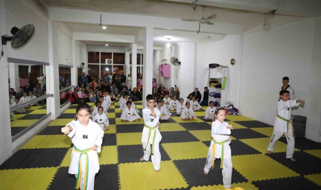 Manisa'da taekwondo kuşak sınavı heyecanı