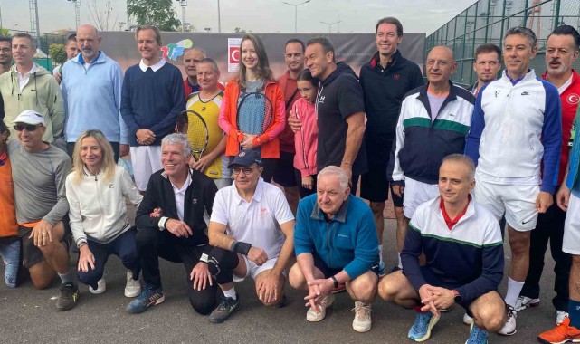 Tenis Federasyonu'nda 'Diplomatik Tenis Günü' düzenlendi