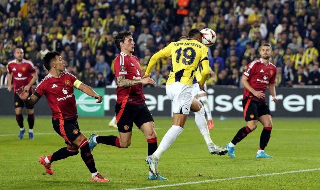 UEFA Avrupa Ligi: Fenerbahçe: 1 - Manchester United: 1 (Maçtan Kareler)