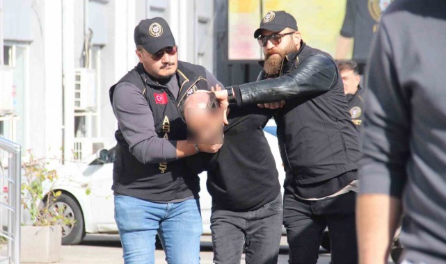 3 polisin yaralandığı silahlı saldırıdaki 6 şüpheli adliyeye sevk edildi