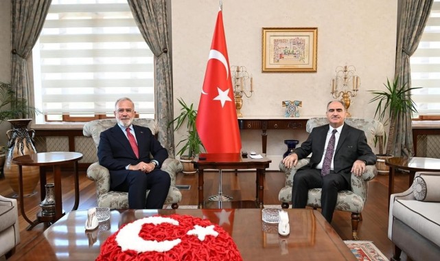 AK Parti Grup Başkanvekili Yenişehirlioğlu'ndan Manisa ziyareti