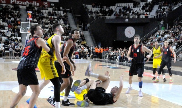 Manisa Basket evinde kayıp: 82-90