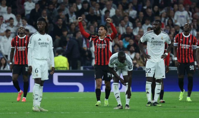 Real Madrid'e evinde şok