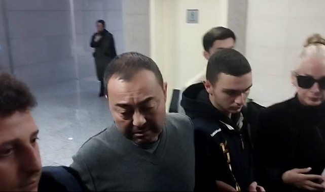 Serdar Ortaç: "Çok üzgünüm, topluma kötü örnek oldum"