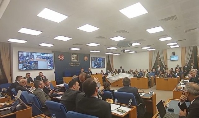 TBMM Plan ve Bütçe Komisyonu'nda 'CHP'li belediyelerin sattığı araziler' tartışması