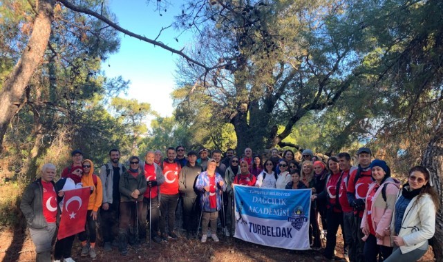TURBELDAK'tan Öğretmenler Günü Yürüyüşü