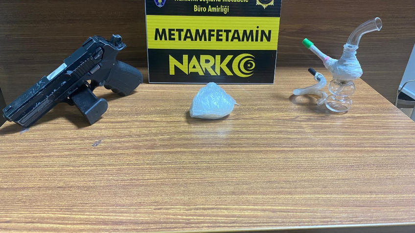 Uyuşturucudan 3 tutuklama