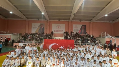 Salihli’de Çanakkale Deniz Zaferi'nin 110. yıl dönümüne özel turnuva