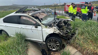 İzmir’de feci kaza: 1 ölü, 5 yaralı