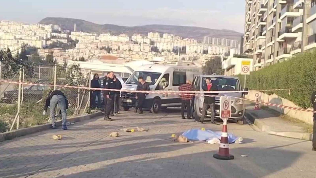 İzmir’de dehşet: Sokak ortasında eski nişanlısını ve annesini vurup intihar etti