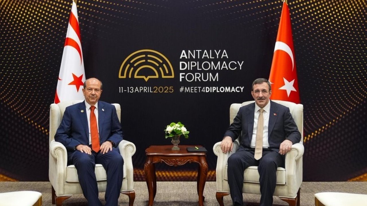 Cumhurbaşkanı Yardımcısı Yılmaz, KKTC Cumhurbaşkanı Tatar ile bir araya geldi