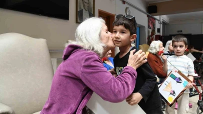 Yunusemreli minikler Anneler Günü’nü kutladı