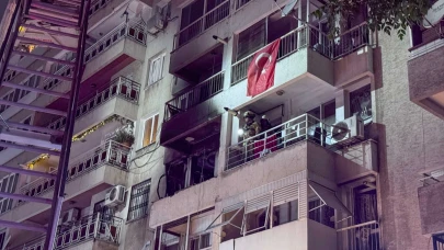 İzmir'de apartman dairesinde patlama! 4 kişi yaralandı