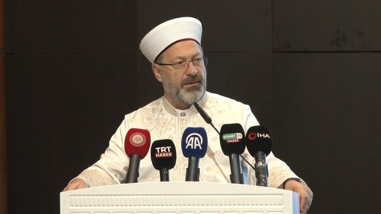 D.İ.B başkanı Erbaş: "İnsanlık, cinsiyetsiz bir toplum oluşturma çabası içine giren sapkın bir anlayışla karşı karşıyadır"