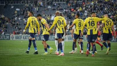 Fenerbahçe, üst üste 4. kez ligi ikinci tamamlayacak