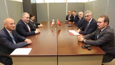 Sağlık Bakanı Memişoğlu, Gürcistanlı mevkidaşı ile bir araya geldi