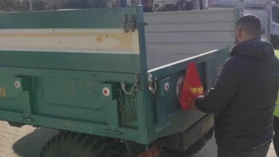 İlçede kazalara karşı reflektör uyarısı