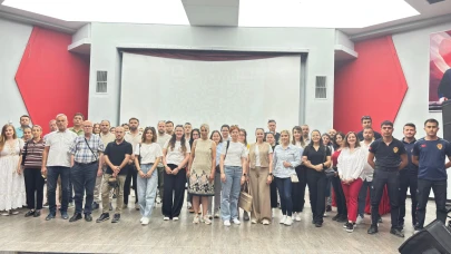 Büyükşehir’den Çalışanlarına ‘Kamusal Alanda Etik’ Eğitimi