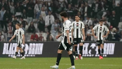 Beşiktaş son iç saha maçından mağlubiyetle ayrıldı