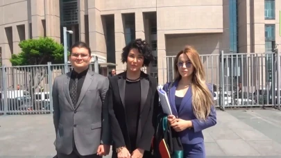 Eski manken Deniz Akkaya’ya hapis cezası!