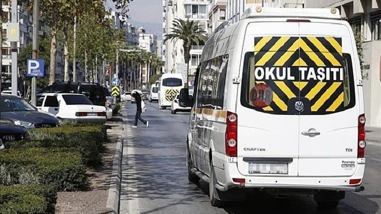 Okul servis araçlarında yaş sınırı 1 yıl daha devam ediyor