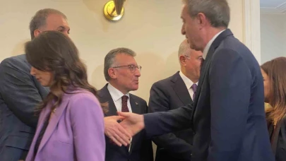 AK Parti heyeti, DEM Parti heyeti ile görüştü