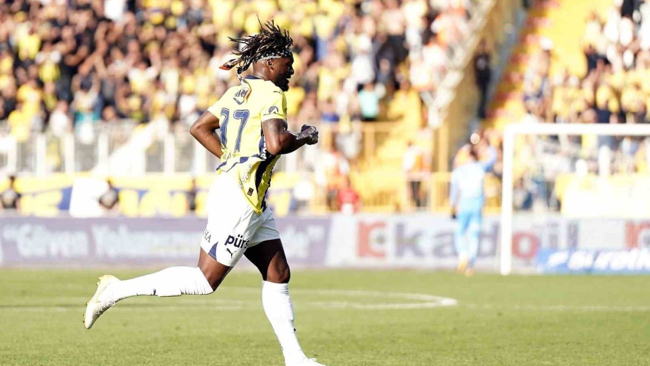 Allan Saint-Maximin: "Fenerbahçe’nin her zaman kalbimde ayrı bir yeri olacak"