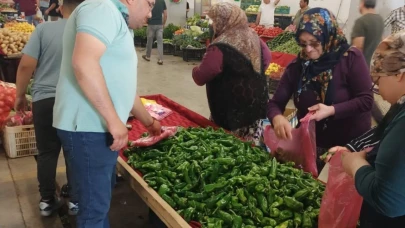 Emcelli Biberleri bayram sofralarının vazgeçilmezi oldu