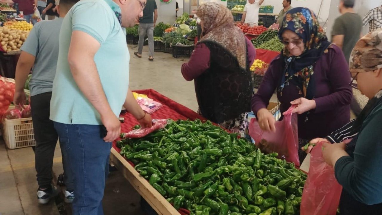 Emcelli Biberleri bayram sofralarının vazgeçilmezi oldu