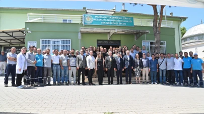 Büyükşehir Yönetimi Çalışanlarla Bayramlaştı