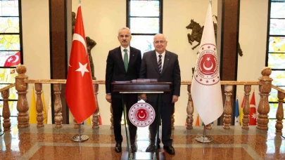 Bakan Güler, Ulaştırma ve Altyapı Bakanı Uraloğlu ile bir araya geldi