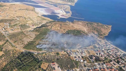 İzmir’de orman yangınına havadan ve karadan müdahale