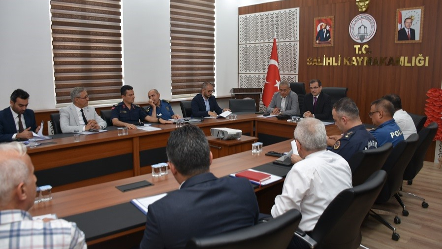 Salihli’de 2025 YKS Koordinasyon Kurulu Toplantısı düzenlendi