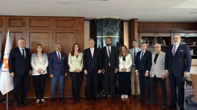Türkiye Satranç Federasyonu’ndan, İZTO’ya ziyaret