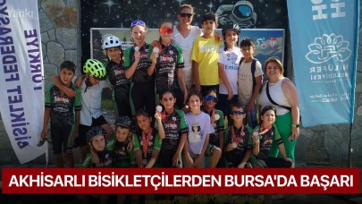 Akhisarlı bisikletçilerden Bursa'da başarı