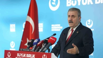 BBP lideri Destici: "İsrail’in saldırıları uluslararası hukuka aykırıdır"