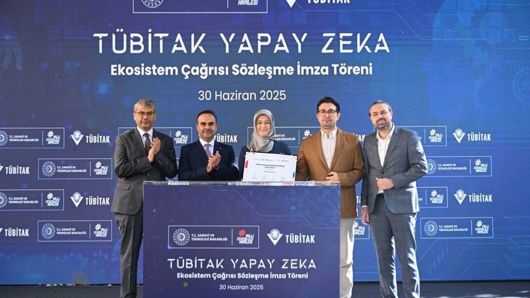 Sanayi ve Teknoloji Bakanı Kacır: "Yapay zeka teknolojilerinin üretim süreçlerinde kullanımını yaygınlaştıracağız"