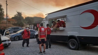 Türk Kızılay’ın orman yangınlarıyla mücadeleye desteği sürüyor