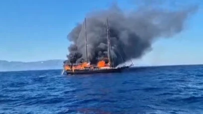 Bodrum'da tekne yanarak battı