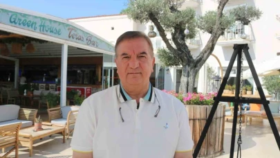 Ege’deki yangınlar turizmi de yaktı