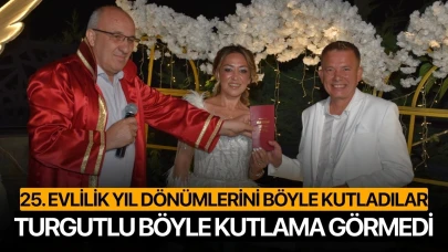 25. evlilik yıl dönümlerini böyle kutladılar